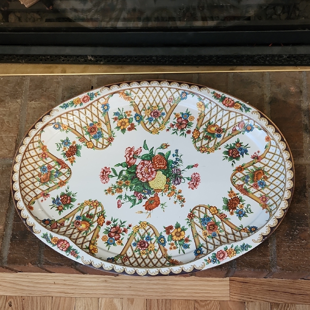 Daher Decorated Ware Vintage 1971 Tin Platter Floral Lattice Design Victorian